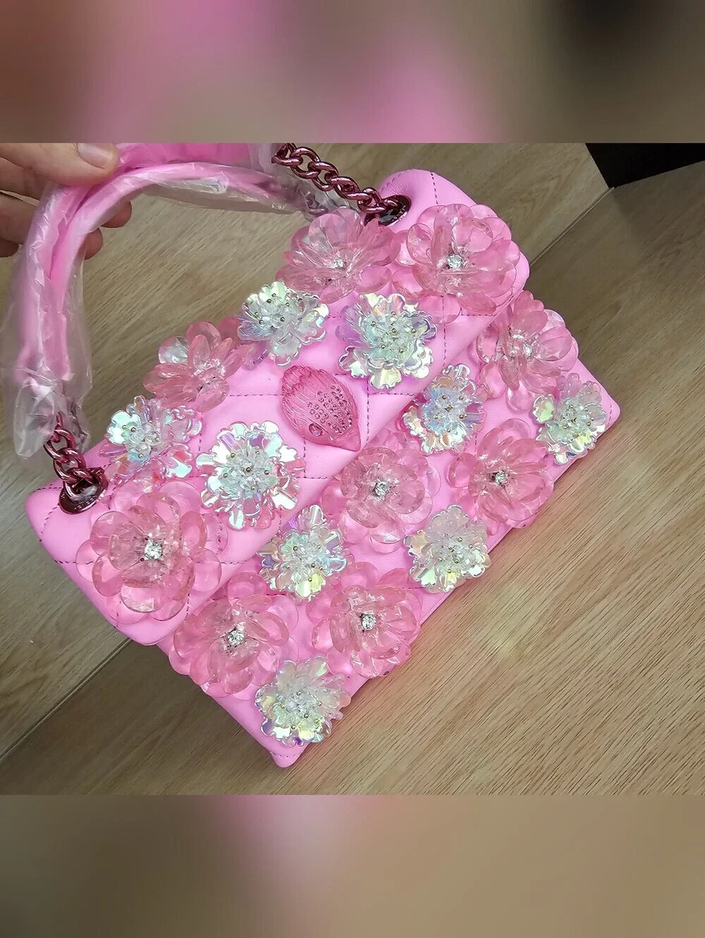 Kurt Geiger London Medium Kesington Flower Bag.